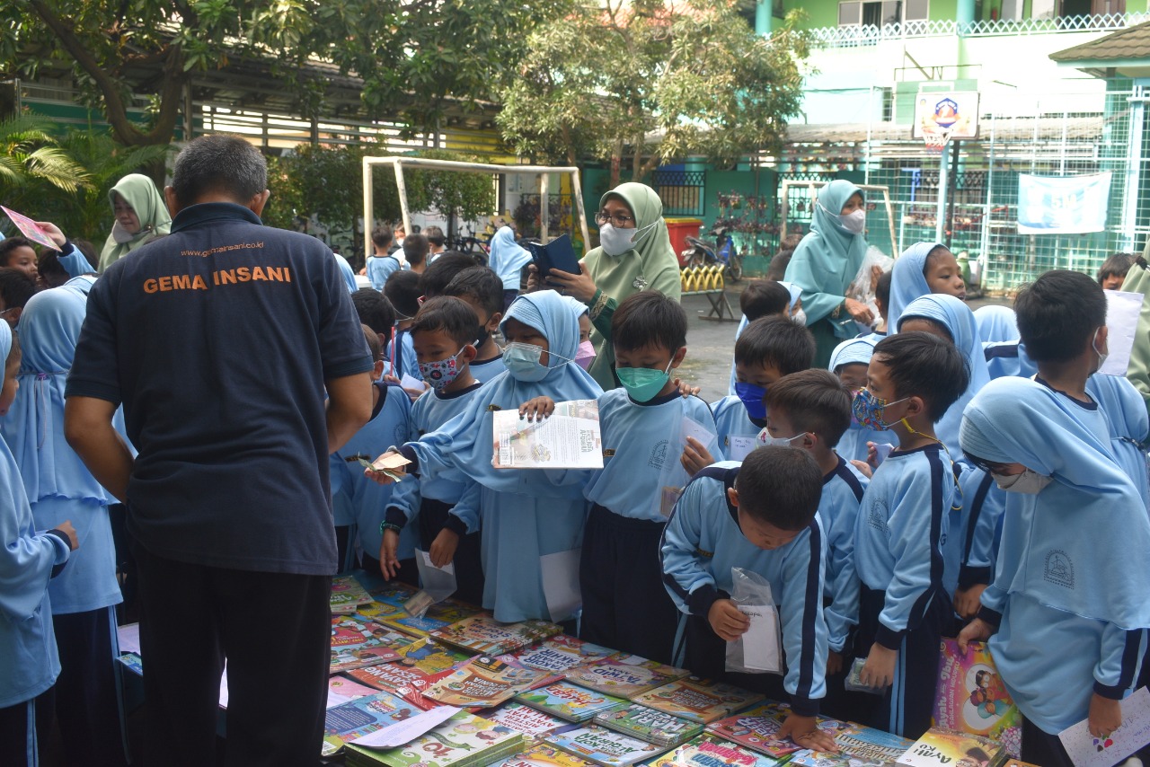 bazar buku sd 2