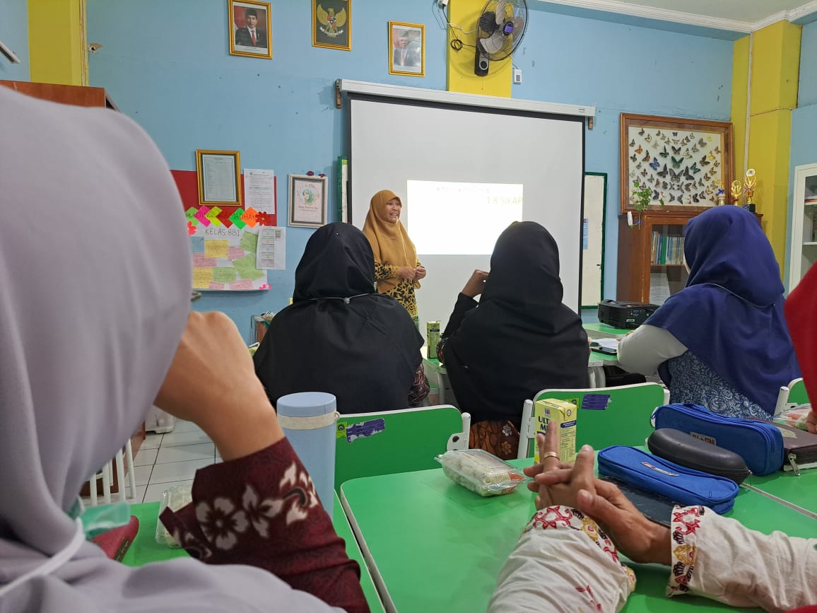 Pelatihan 18 Sikap untuk Seluruh Guru Sekolah Islam Baitul Maal